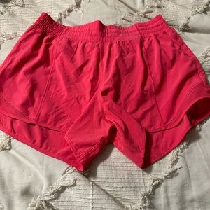 Lululemon hotty hots